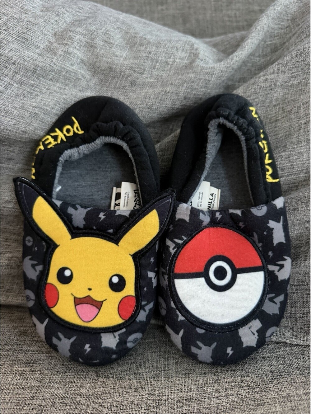 Pokemon Slippers Boy Pikachu Pokeball Black House Shoes Kids Size 13
